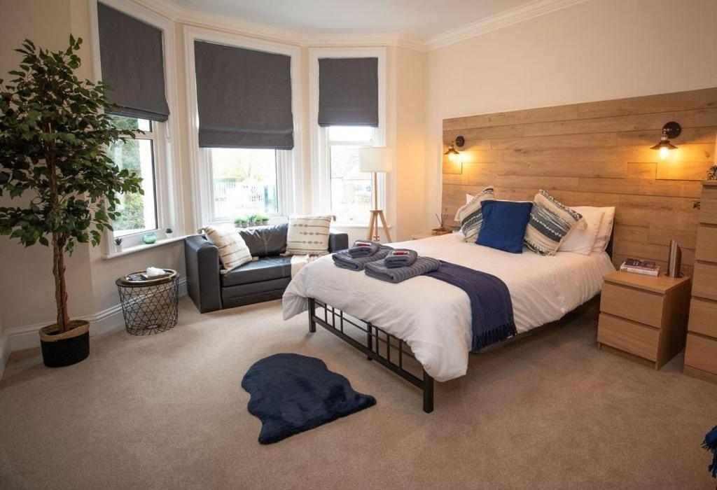 Treetop View Cosy Getaway In Eastbourne, Free Parking, Short And Long Stays, Exterior foto